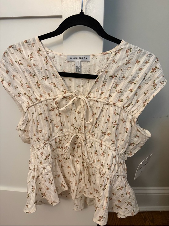 Ellen Tracy Tops - Ellen Tracy Cream Floral Tie-Front Peplum Blouse